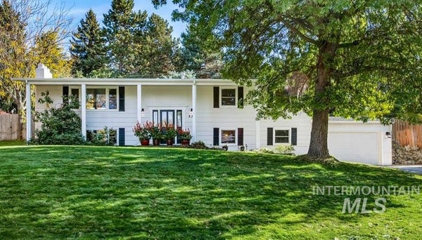 533 E CURLING DR, BOISE, ID 83702 - Image d202cea7c72040e573c1f1b447a1b8e0/891057518