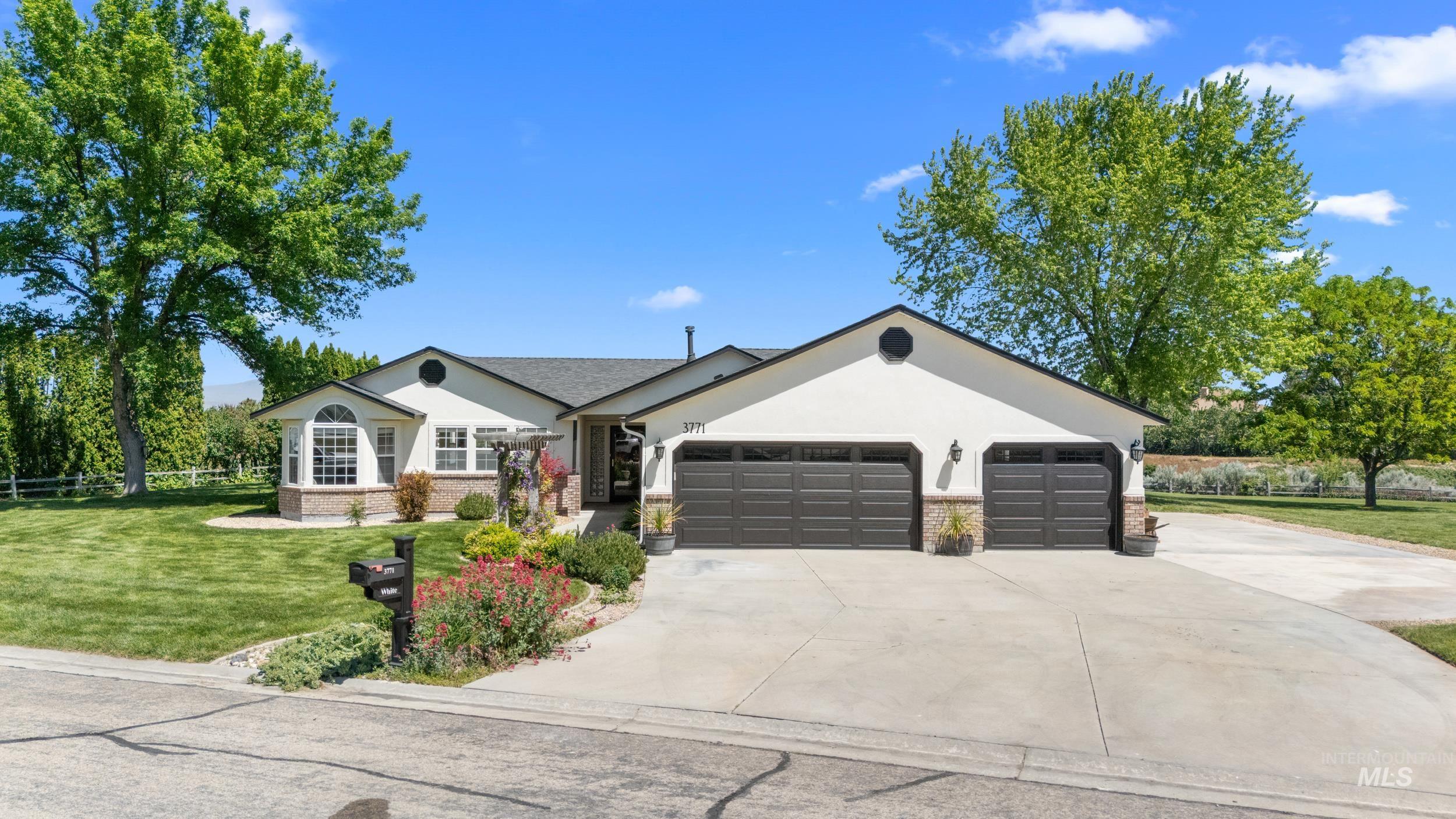 3771 W Silver Terrace Road