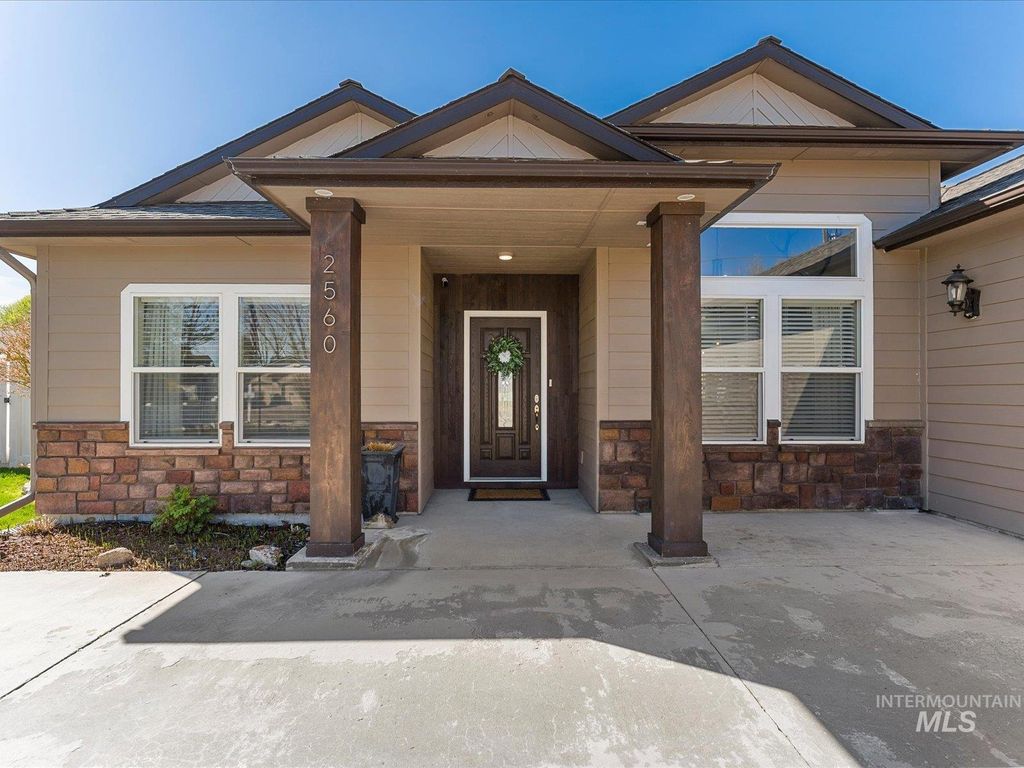 Photo of 2560 NE 16th Avenue, Payette, ID 83661 (MLS # 98981661)