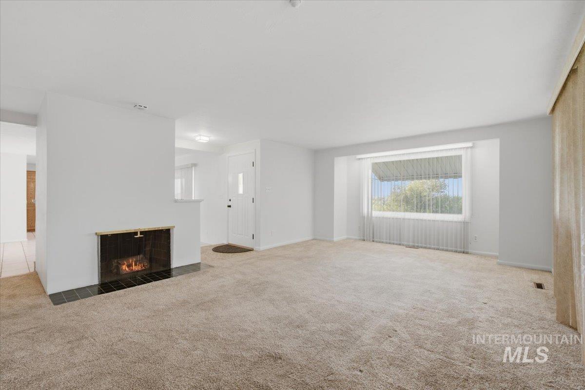 1642 Rim View Dr