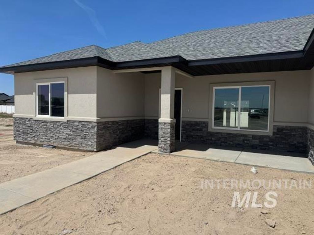 Photo of 1122 Ira Burton Road, Twin Falls, ID 83301 (MLS # 98983522)