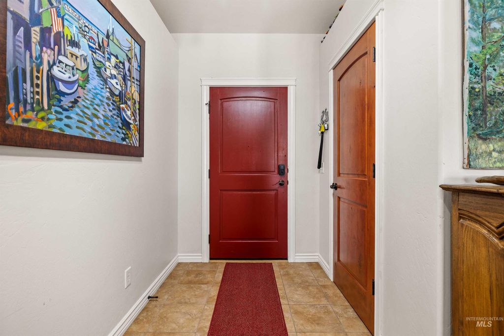 Photo of 964 Borah Ave W Ave, Twin Falls, ID 83301 (MLS # 98975481)