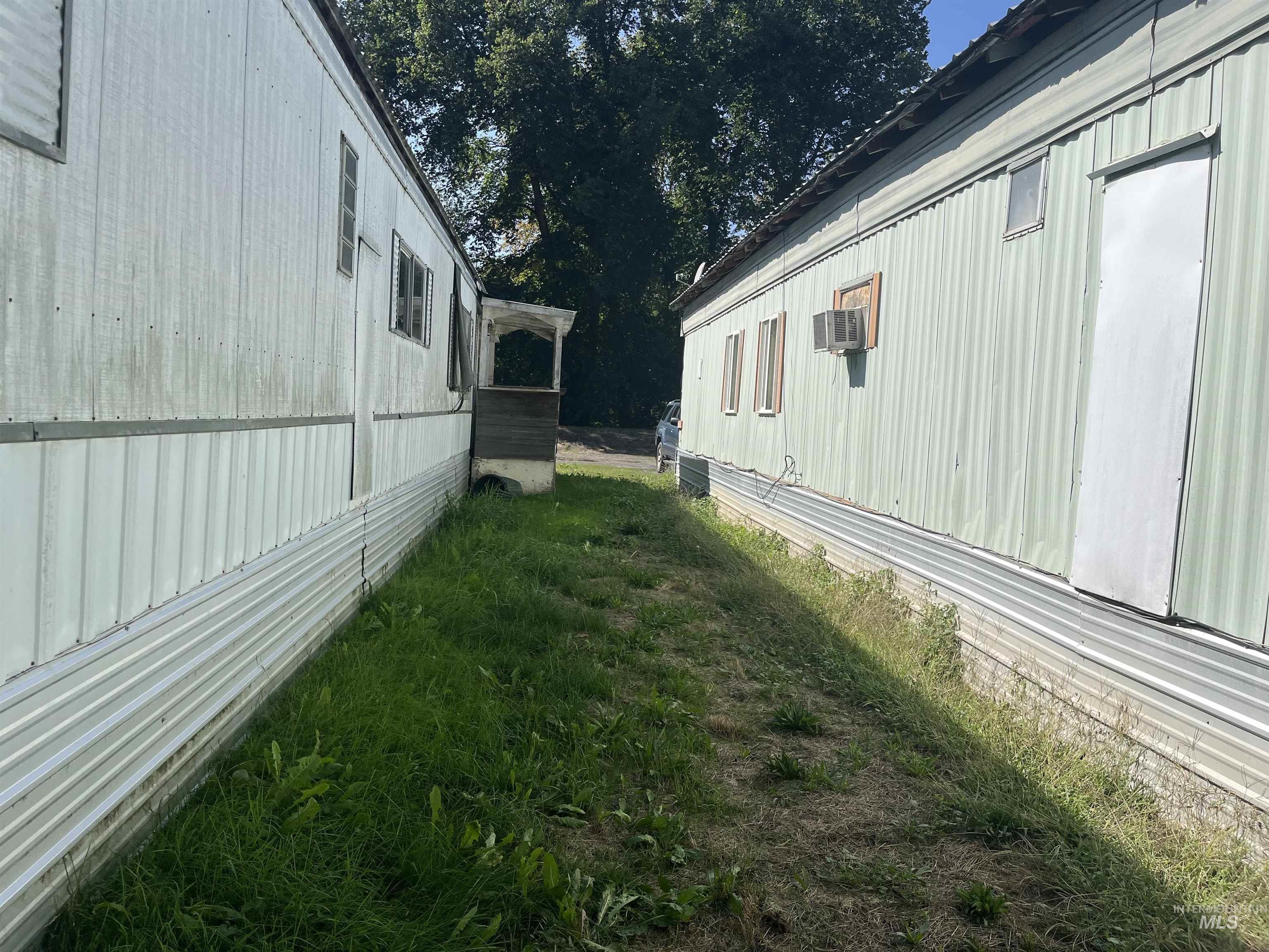 312 Clearwater Avenue