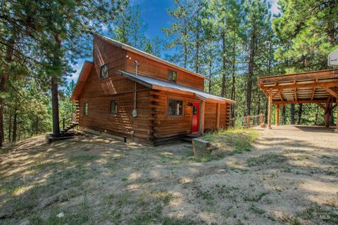 Photo of 11 Rush Creek Circle, Boise, ID 83716 (MLS # 98956869)