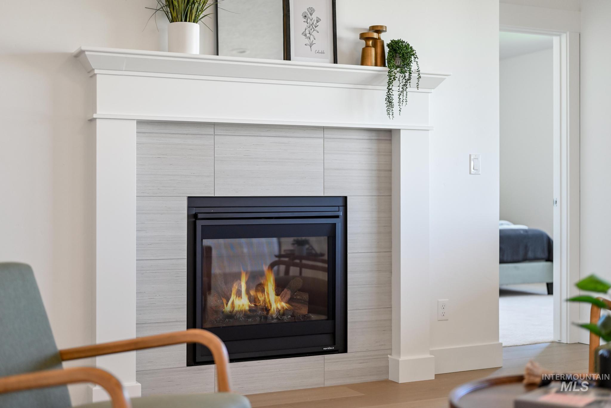 6030 N Pewter Point St