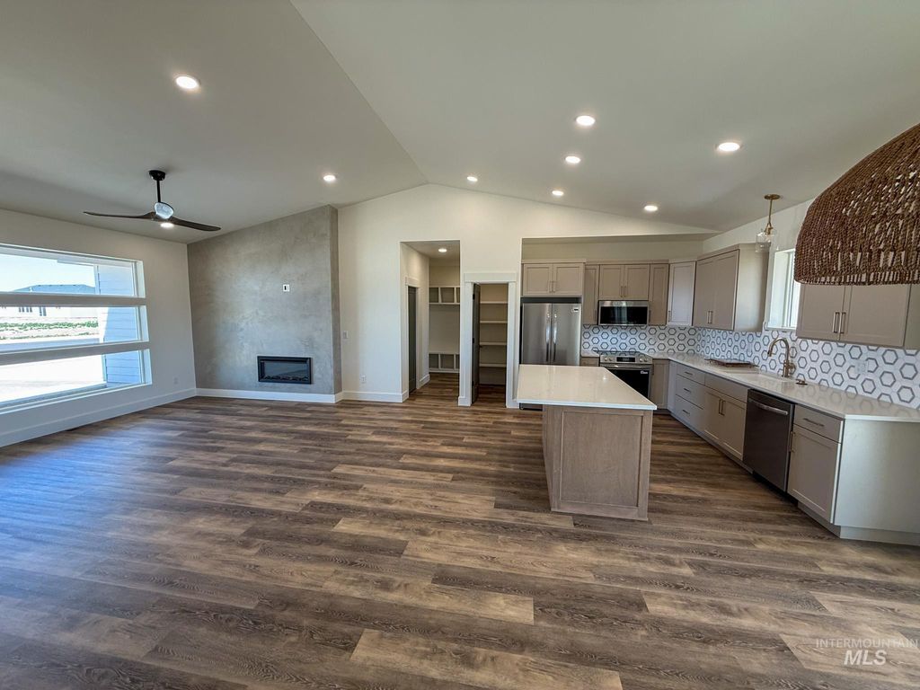 Photo of 1108 Sage, Rupert, ID 83350 (MLS # 98986614)