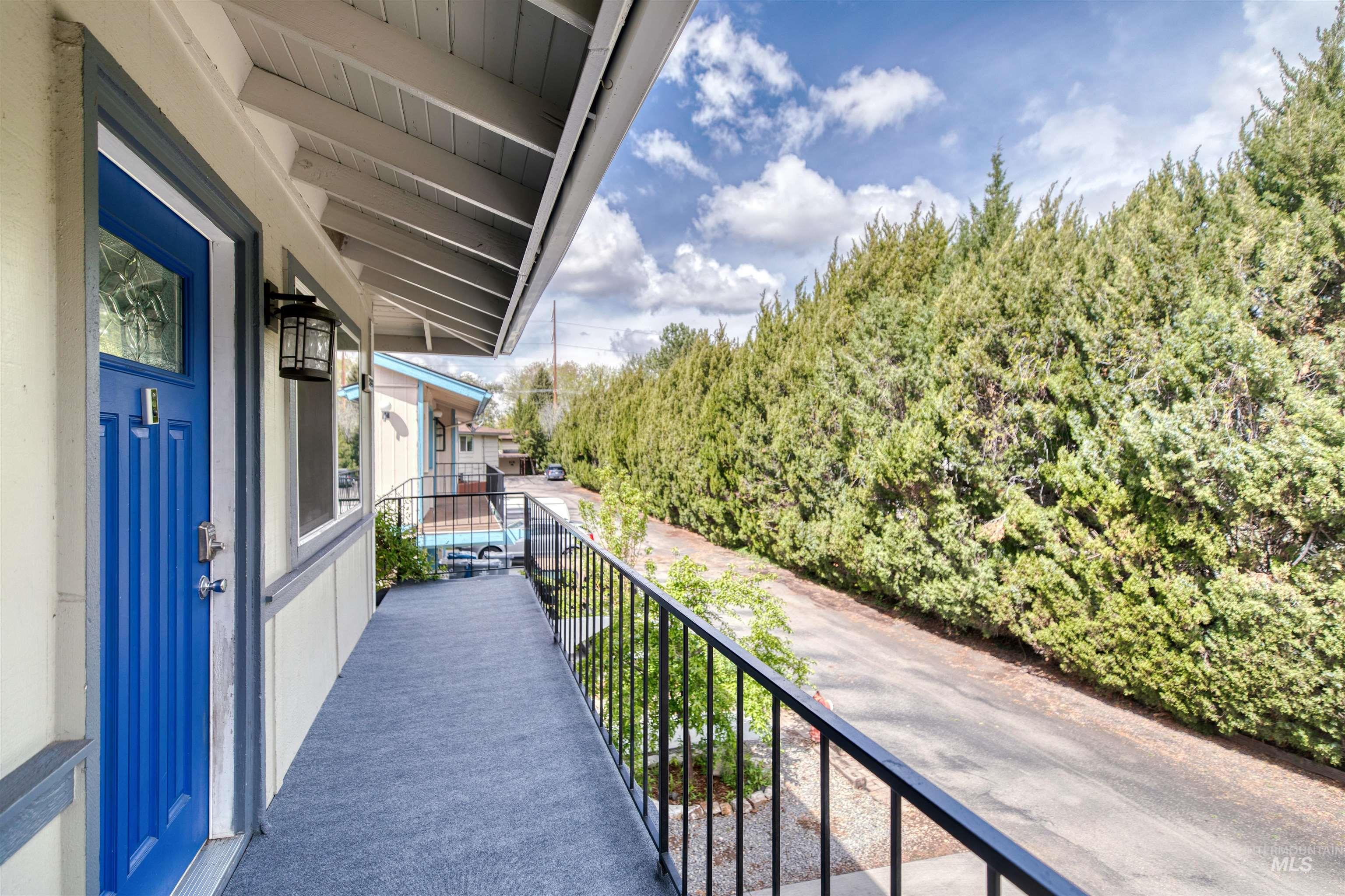 5268 W Kootenai St.
