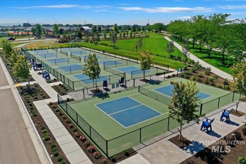 Photo of 12136 S Glory Ln, Kuna, ID 83634 (MLS # 98951844)