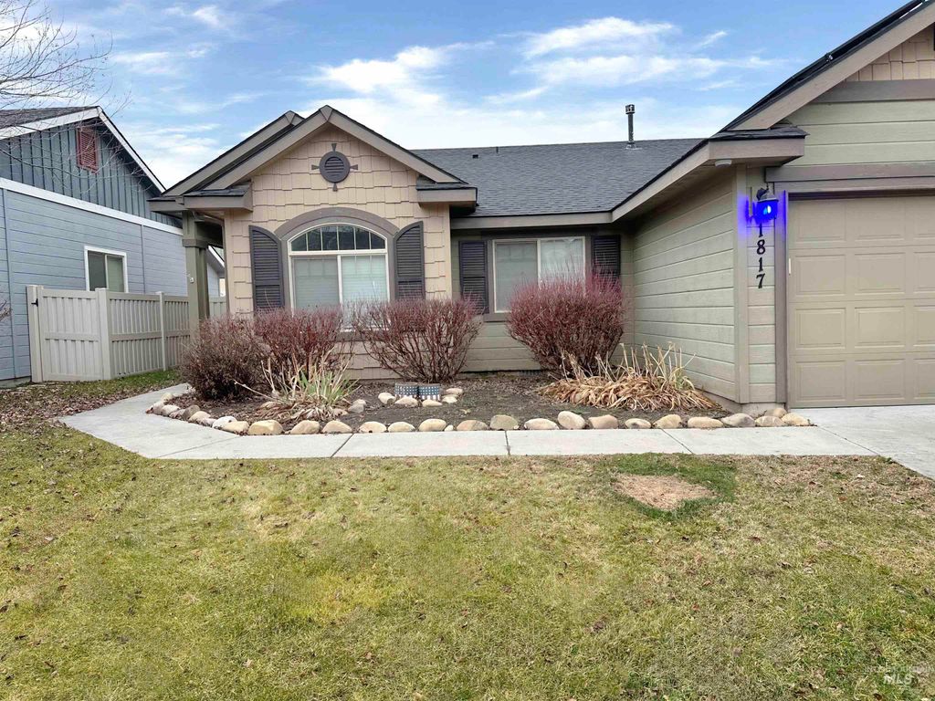 Photo of 1817 Ridge Way, Middleton, ID 83644 (MLS # 98970377)