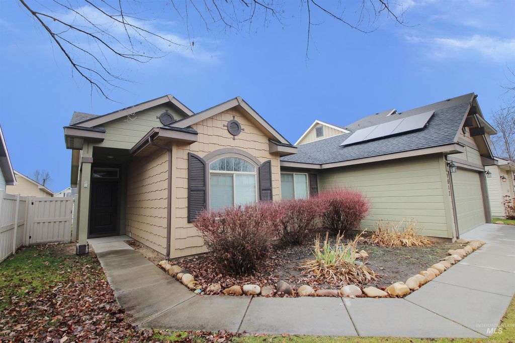 Photo of 1817 Ridge Way, Middleton, ID 83644 (MLS # 98970377)