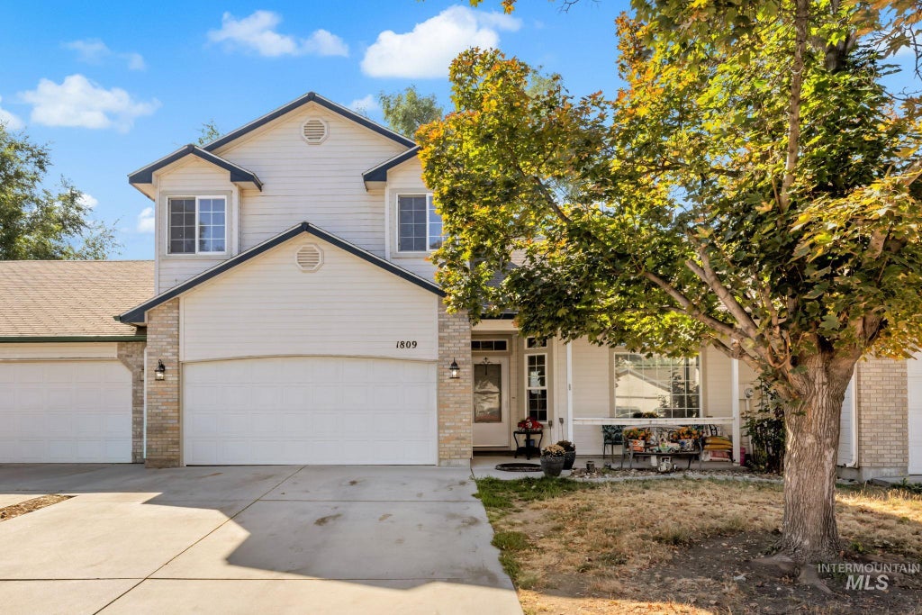 Photo of 1809 W Eaglecrest Dr, Nampa, ID 83651 (MLS # 99003106)