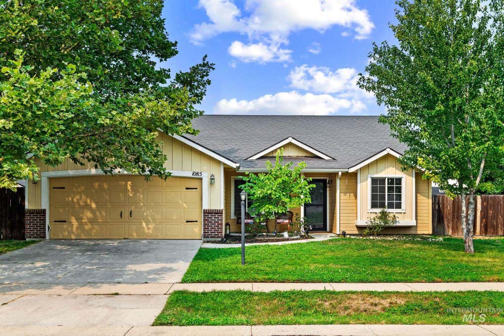 Photo of 1085 N Crownhaven Way, Star, ID 83669 (MLS # 98995850)