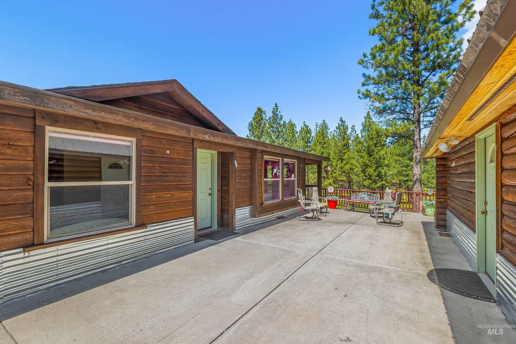 Photo of 4640 Mill Road, Anatone, WA 99401 (MLS # 98985549)