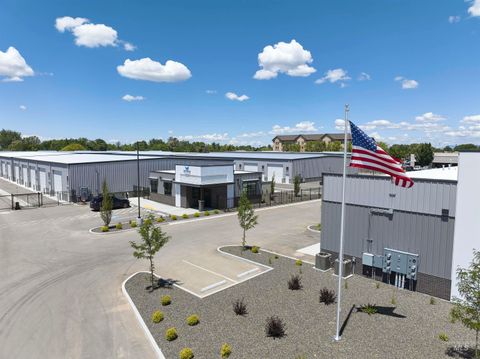 Photo of 8323 W Moon Valley Rd, Eagle, ID 83616 (MLS # 98924220)