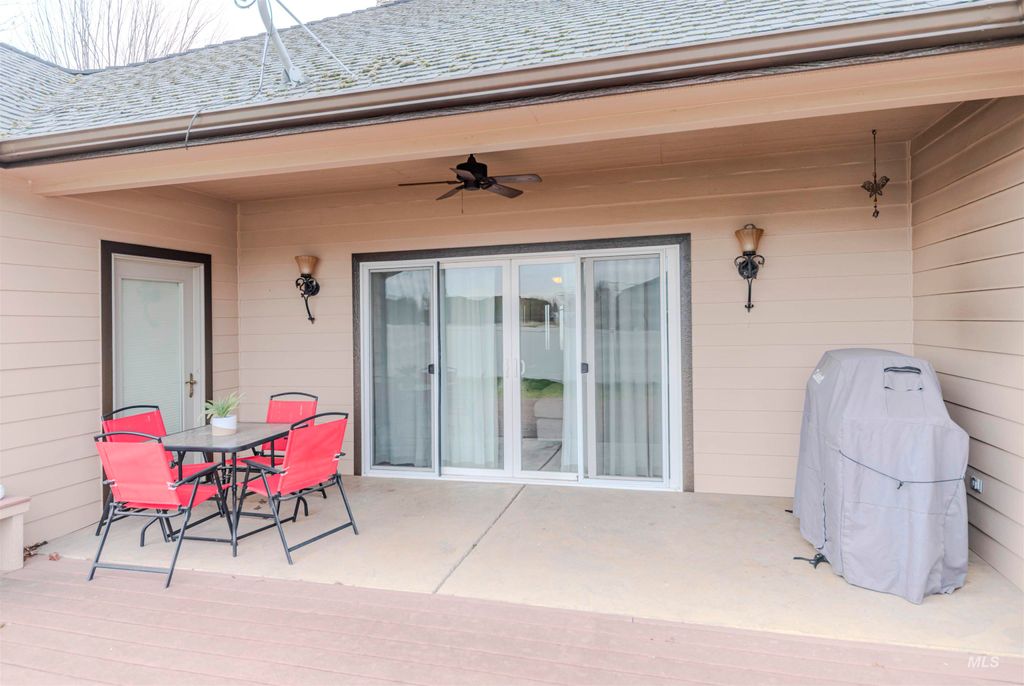 Photo of 2029 Marilyn Way, Clarkston, WA 99403 (MLS # 98975045)