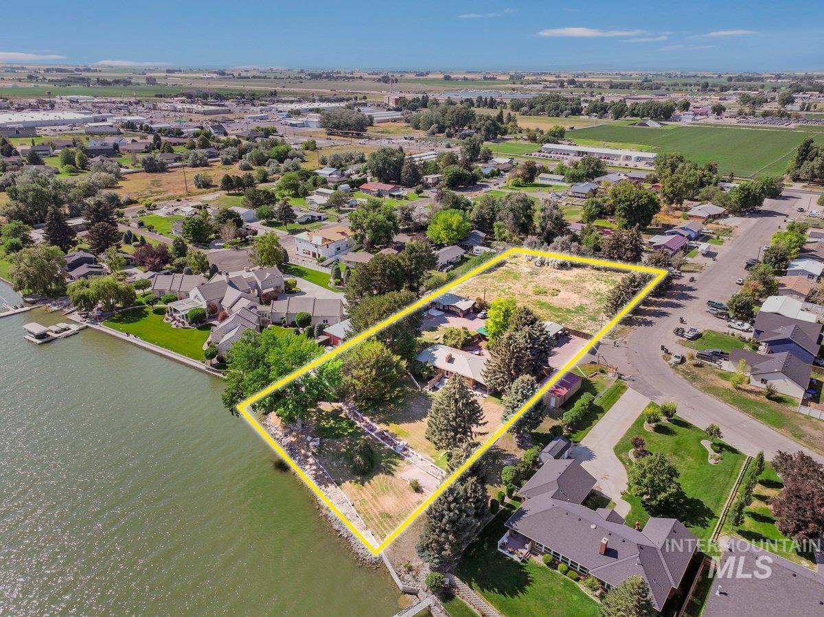 Aerial perspective of property parcel outlined