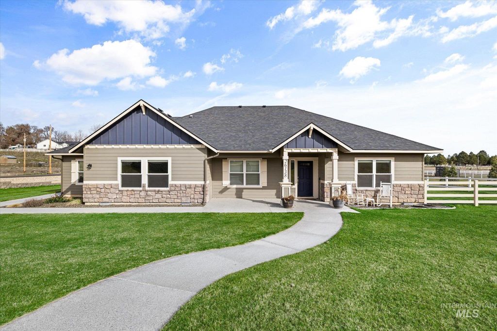 Photo of 26138 Libby Lane, Middleton, ID 83644 (MLS # 98986273)
