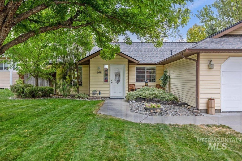 Photo of 548 Elizabeth Park Drive, Twin Falls, ID 83301 (MLS # 99001482)