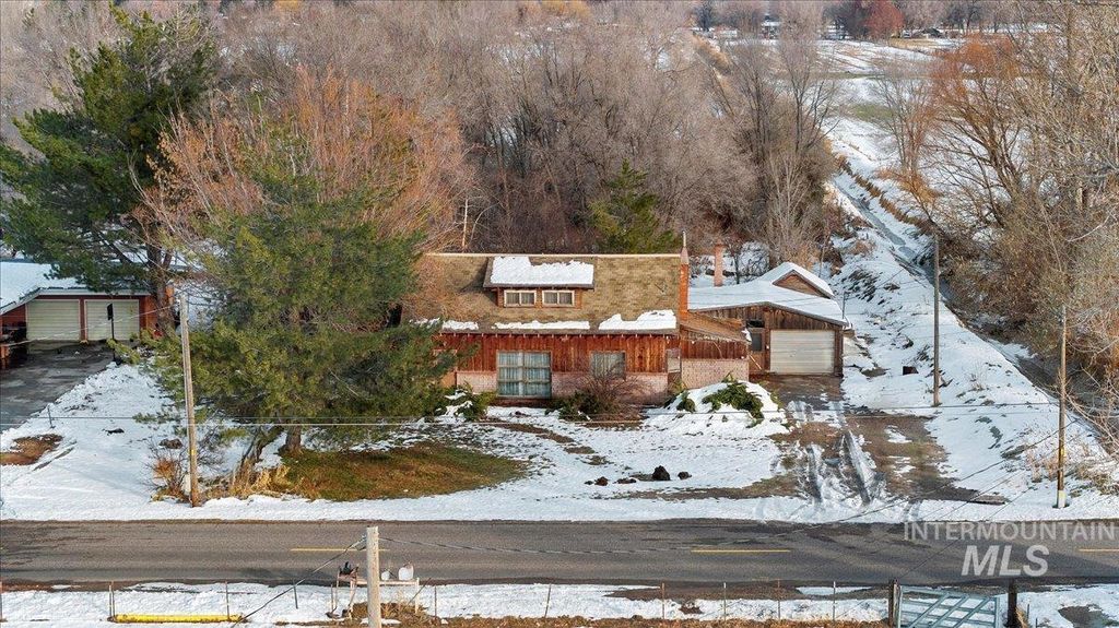 Photo of 26 E 100 S, Rupert, ID 83350 (MLS # 98962341)