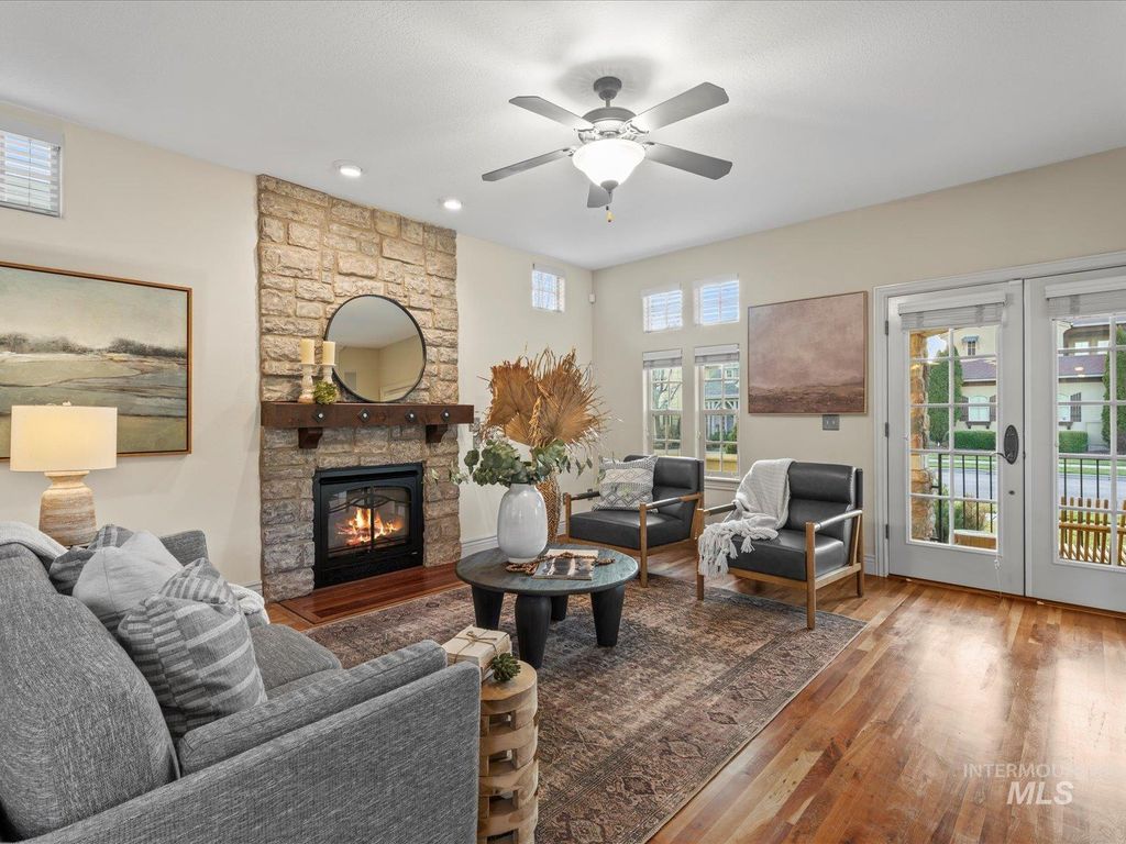 Photo of 76 S Grandean Way, Eagle, ID 83616 (MLS # 98971849)