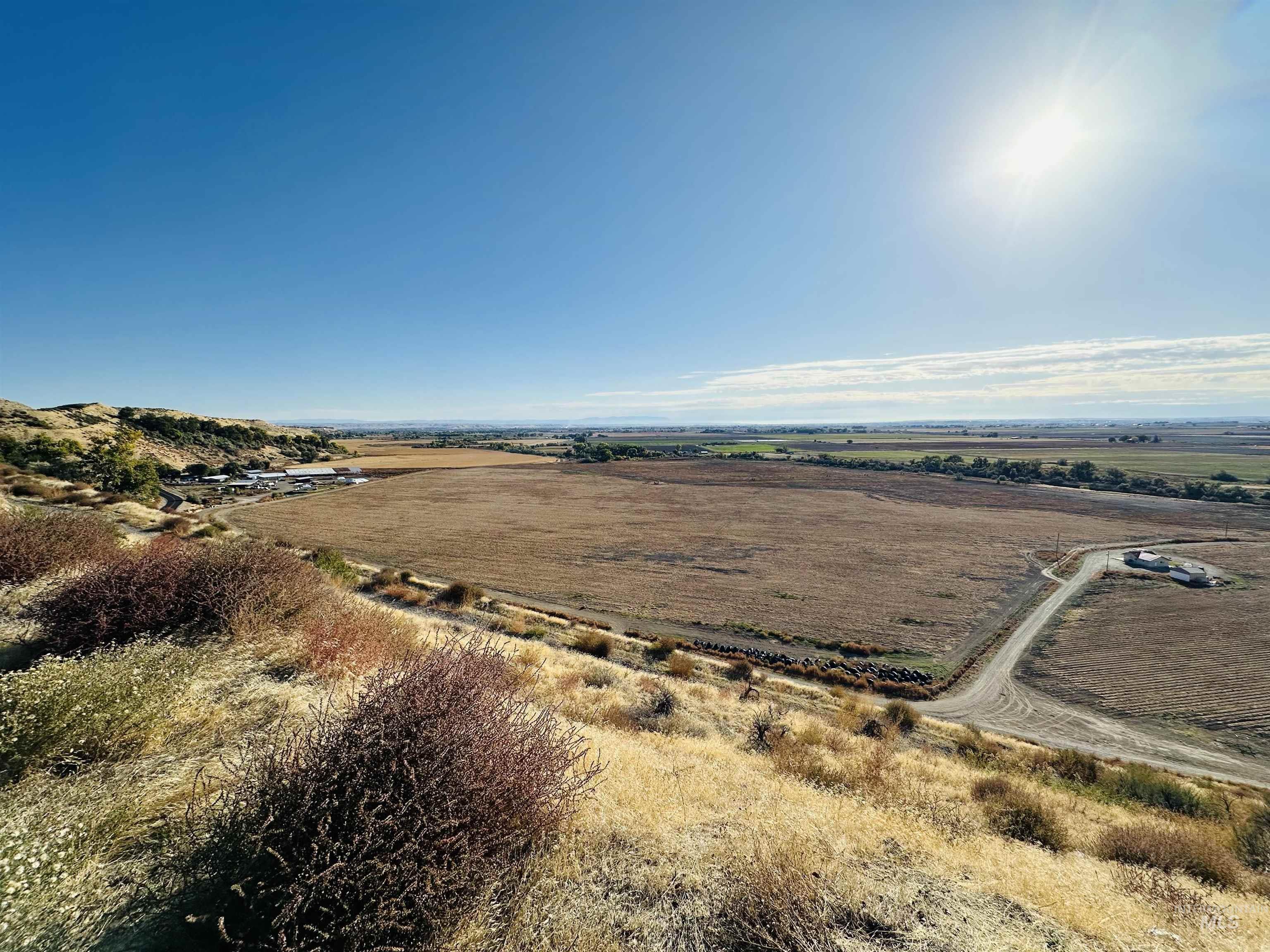 TaxLot 400 Foothill Dr
