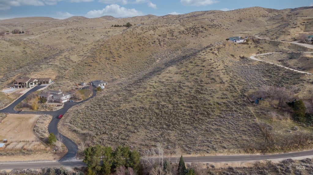 Photo of 7451 N Pierce Park Ln, Boise, ID 83714 (MLS # 98995881)