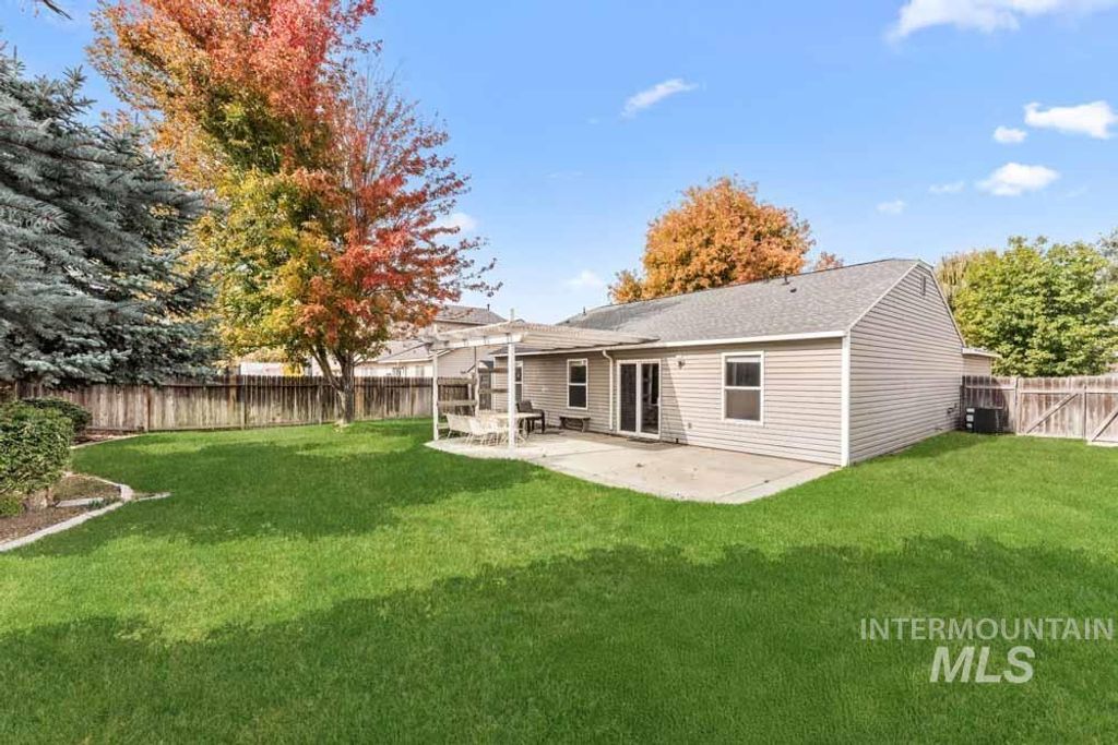 Photo of 11731 W Bachelor Court, Nampa, ID 83651 (MLS # 98965023)