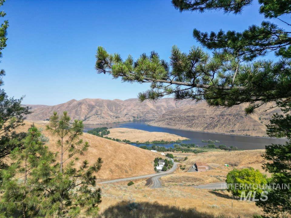 2026 Silcott Hills Road