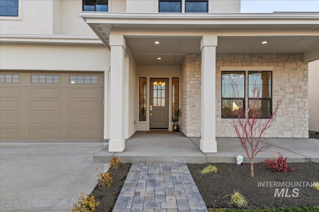 Photo of 7333 W Feather Edge St, Eagle, ID 83616 (MLS # 98971773)