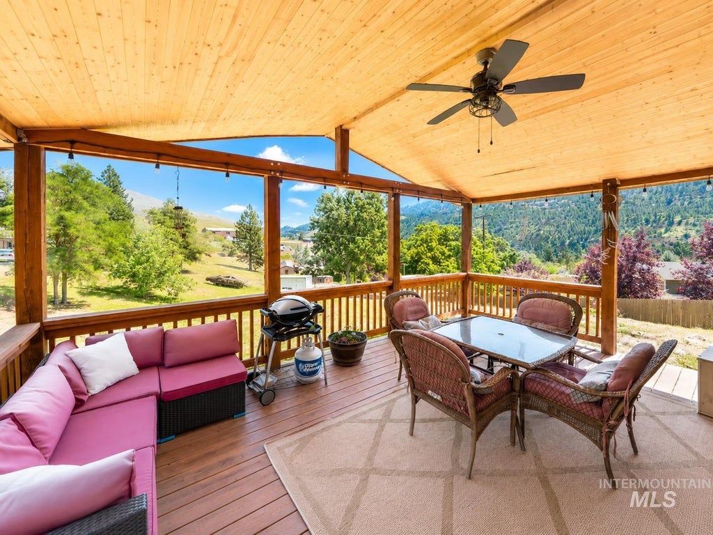 Photo of 603 4th Street, Juliaetta, ID 83535 (MLS # 98990583)