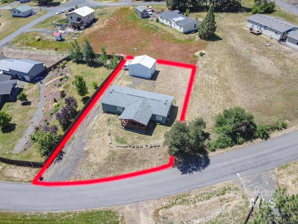 Photo of 603 4th Street, Juliaetta, ID 83535 (MLS # 98990583)
