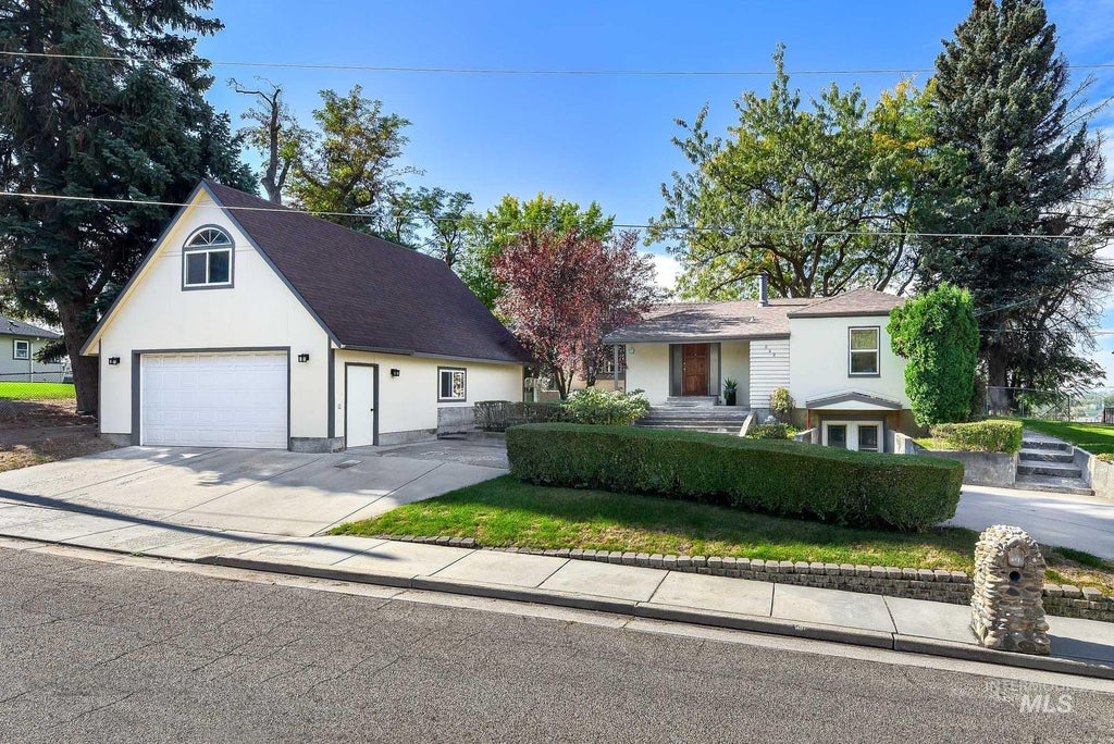 Photo of 648 Hughes Dr, Payette, ID 83661 (MLS # 99003098)