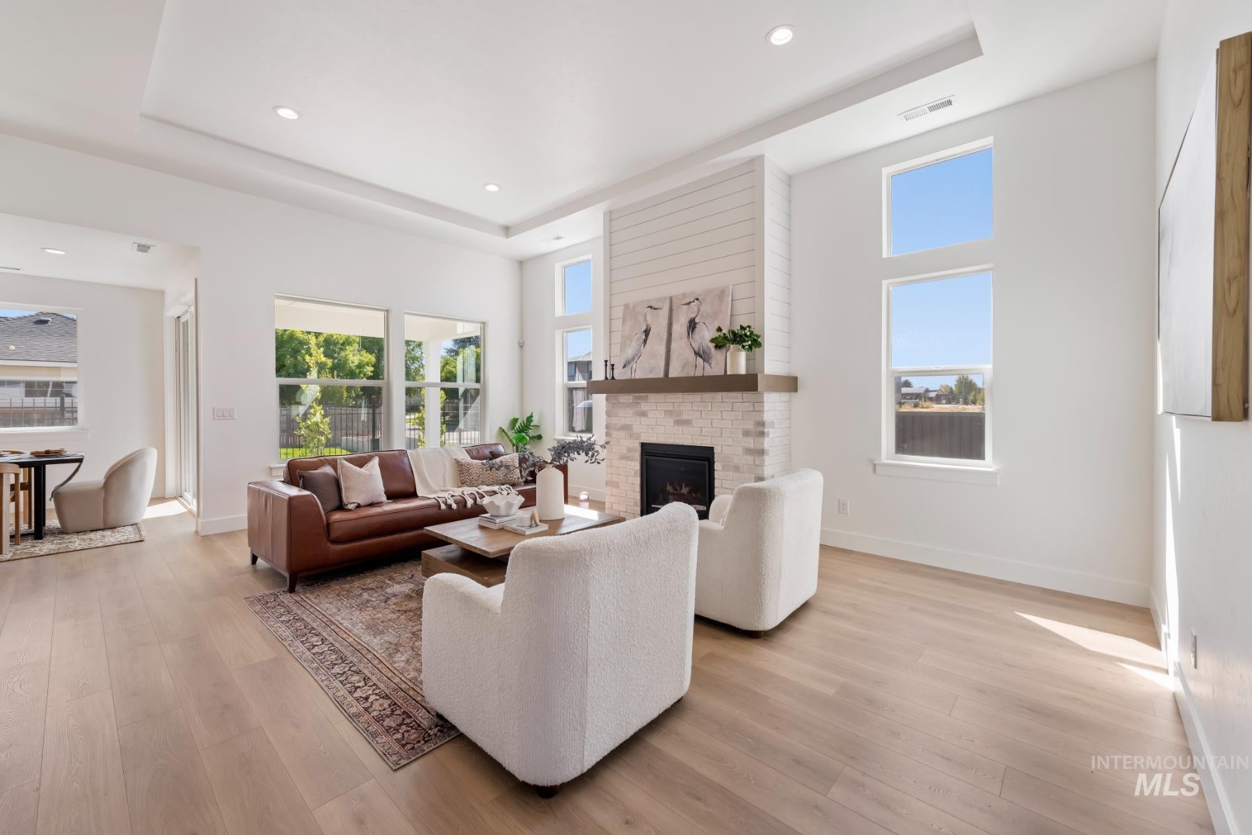 1279 W Malbar St