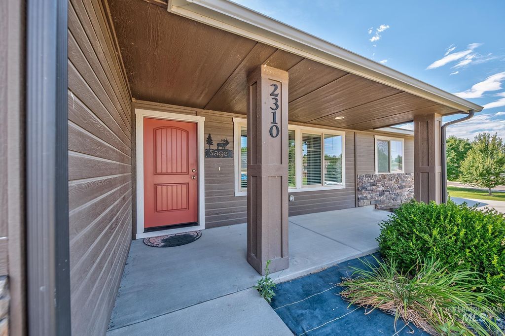 Photo of 2310 Vista Ave, Payette, ID 83661 (MLS # 98992934)