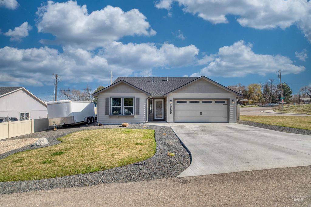 Photo of 10600 W Cruser Dr, Boise, ID 83709 (MLS # 98977200)