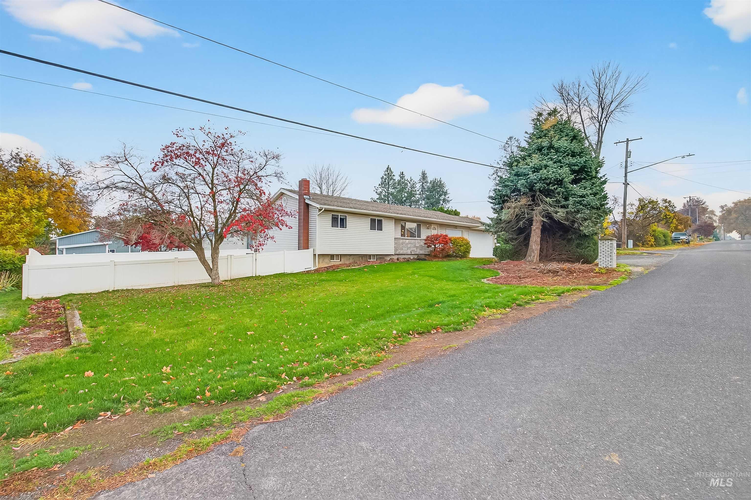 View of front facade