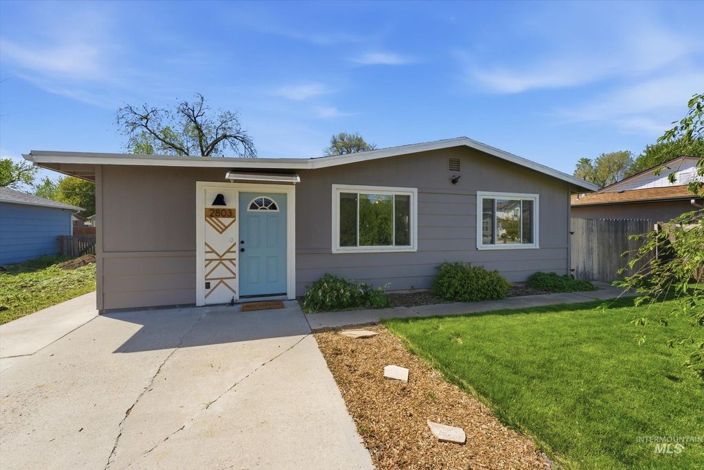 Photo of 2803 W Lemhi St, Boise, ID 83705 (MLS # 98983981)