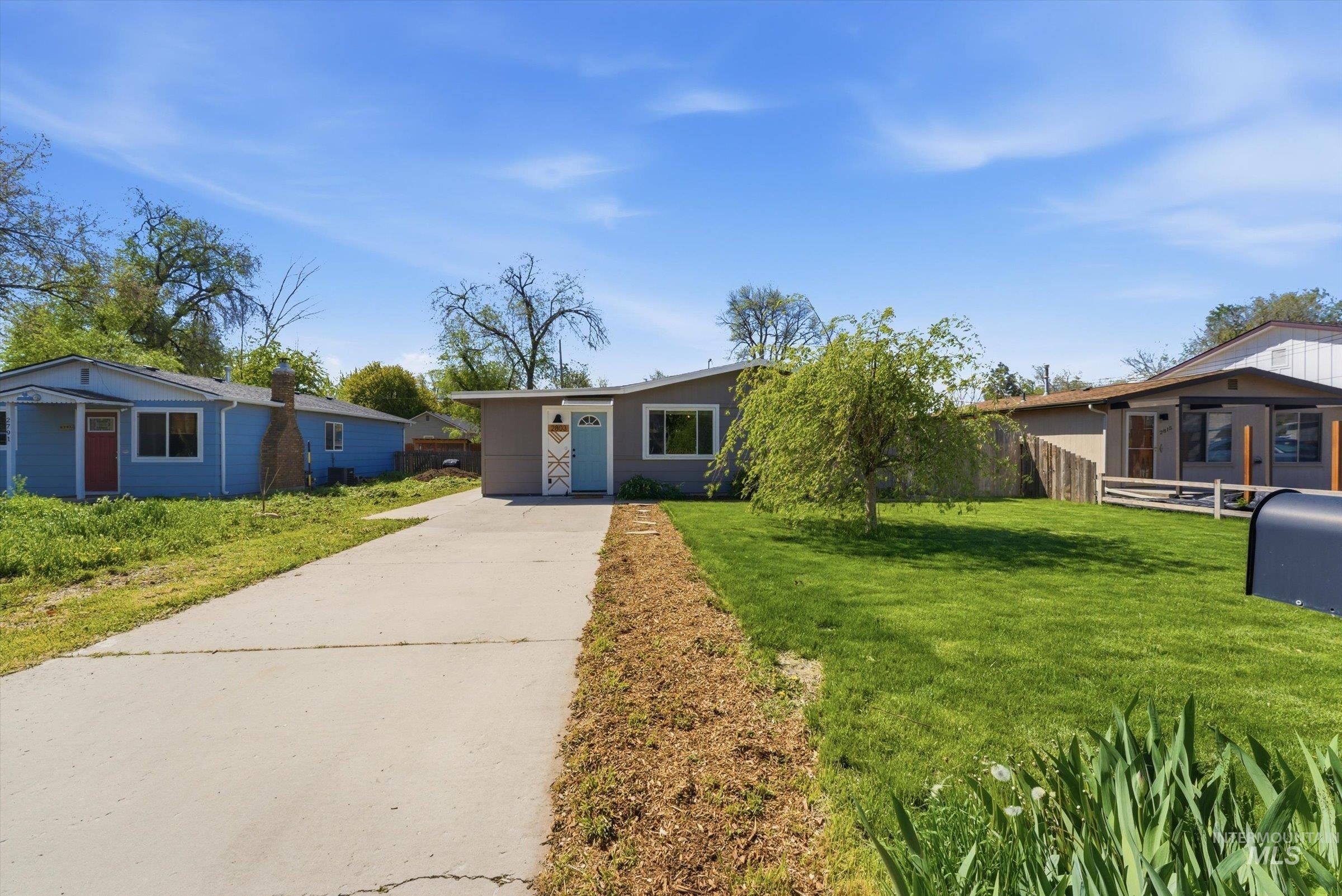 2803 W Lemhi St.