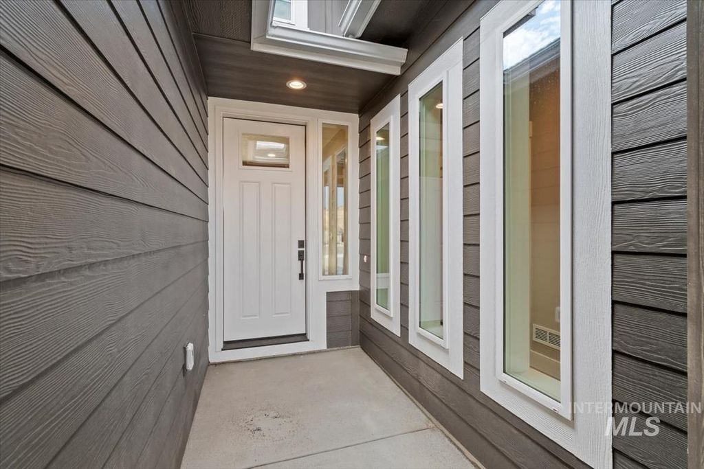 Photo of 2104 E Rodeo St, Kuna, ID 83634 (MLS # 98972476)