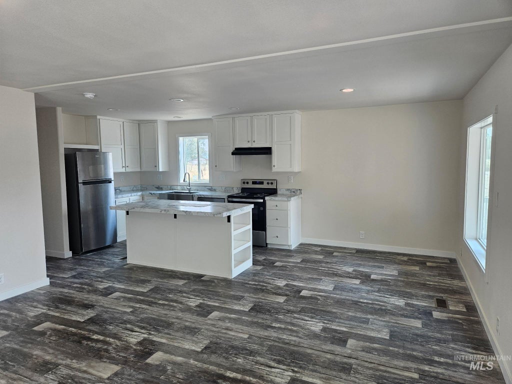 Photo of 370 W 12th S #7, Mountain Home, ID 83647 (MLS # 98995653)