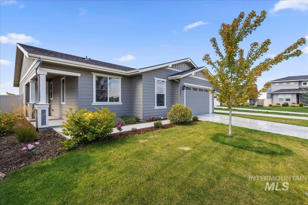 Photo of 12941 S Salerno Ave, Nampa, ID 83686 (MLS # 99001756)