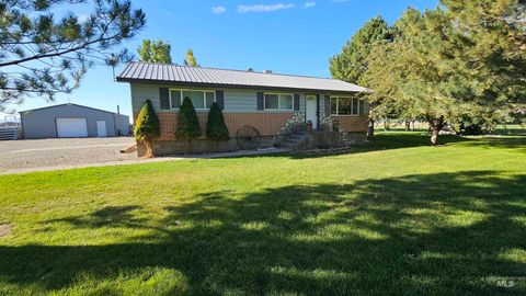 1655 W 1000 S Pingree ID 83262
