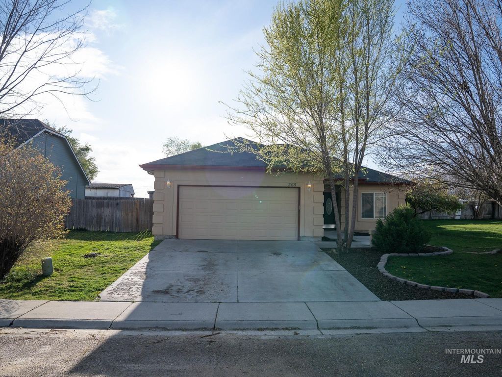 Photo of 365 Forester Rd, Middleton, ID 83644 (MLS # 98980908)