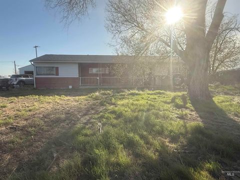 Photo of 4781 Old Hwy 30, Mountain Home, ID 83647 (MLS # 98944587)