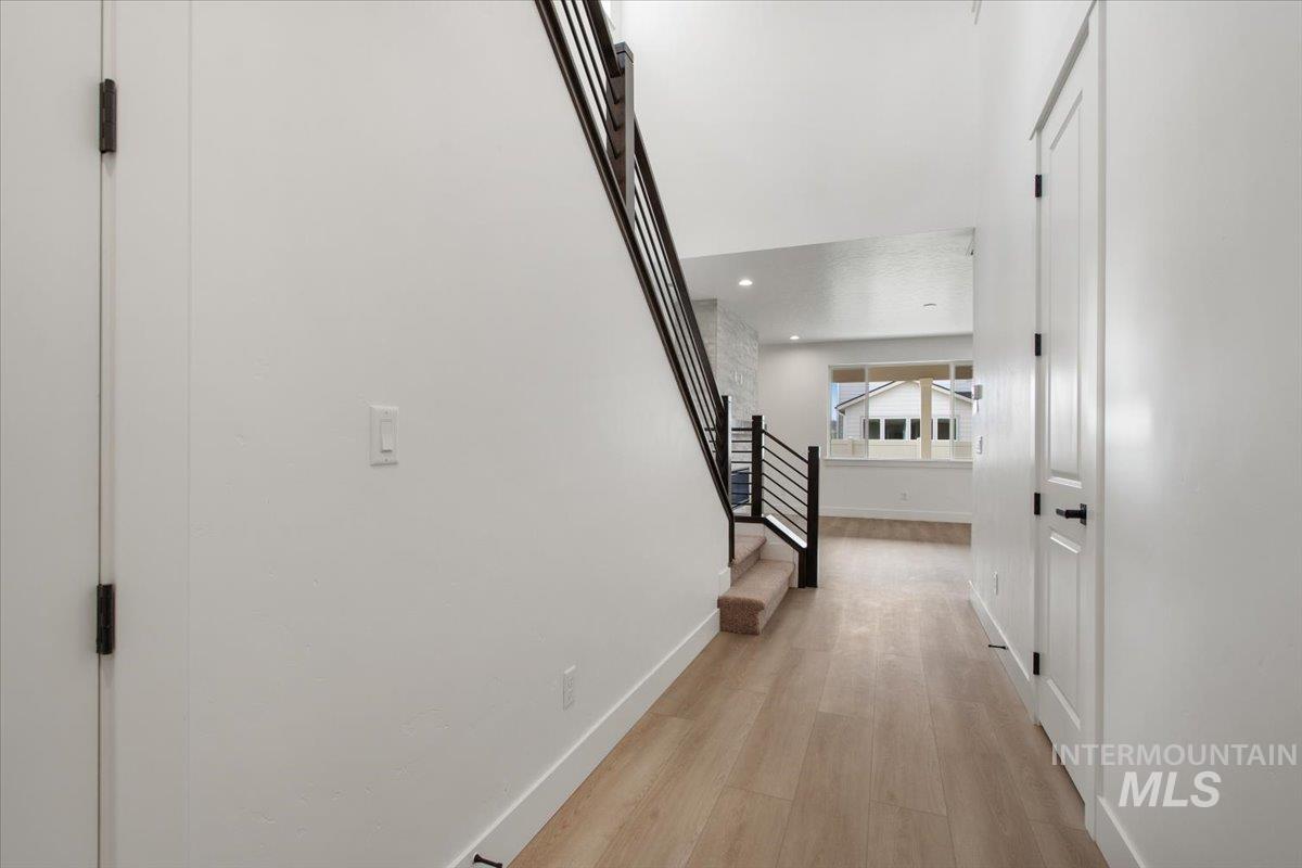 6102 N Senita Hills Ave