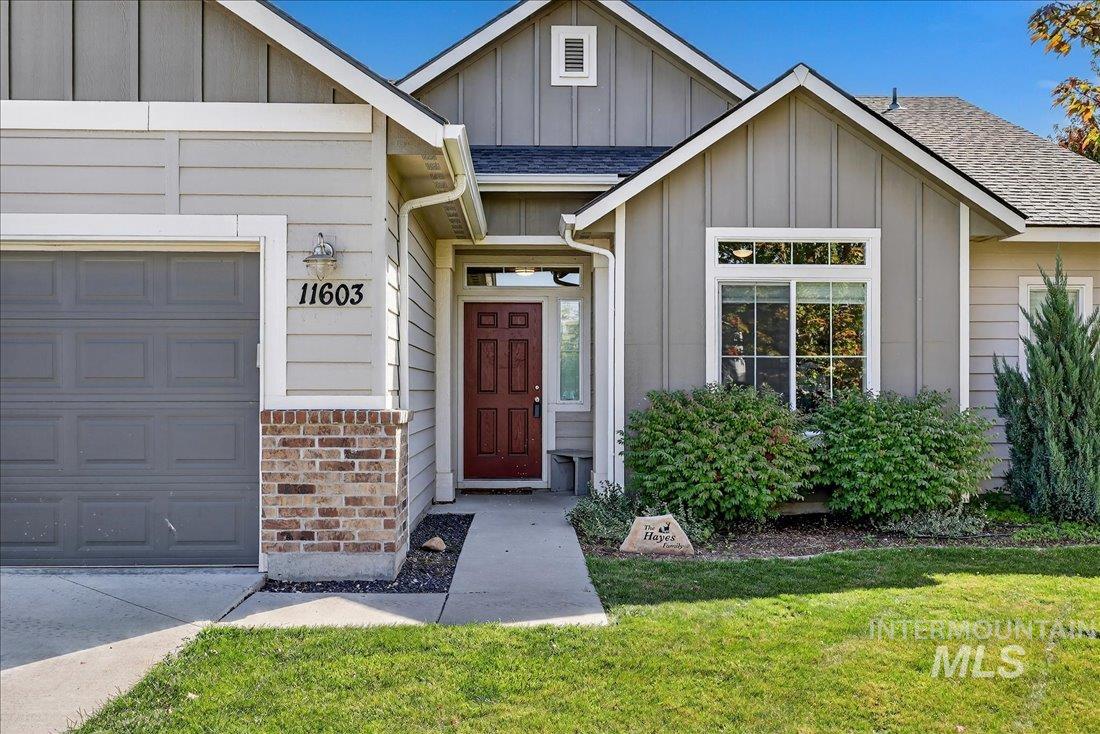 11603 W Hidden Point