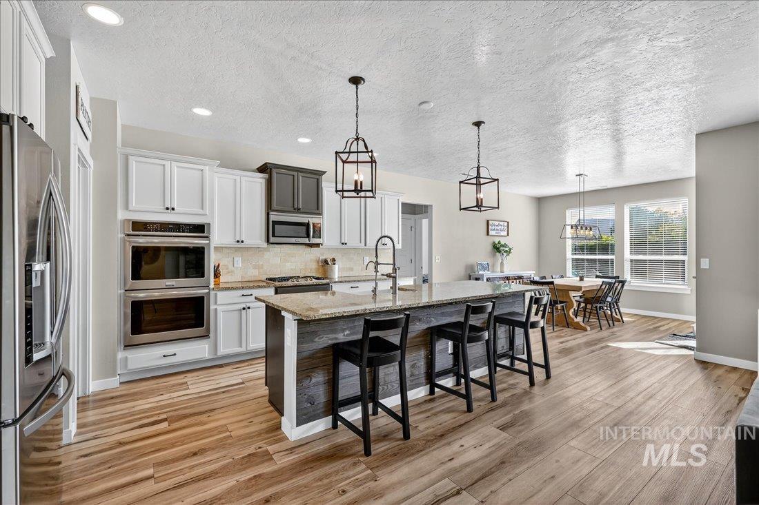 11603 W Hidden Point