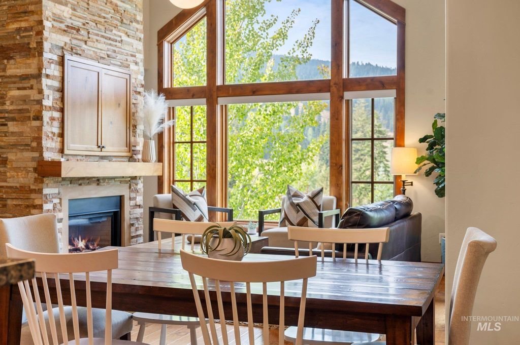 Photo of 75 Arling Center Court #406, Donnelly, ID 83615 (MLS # 98924315)