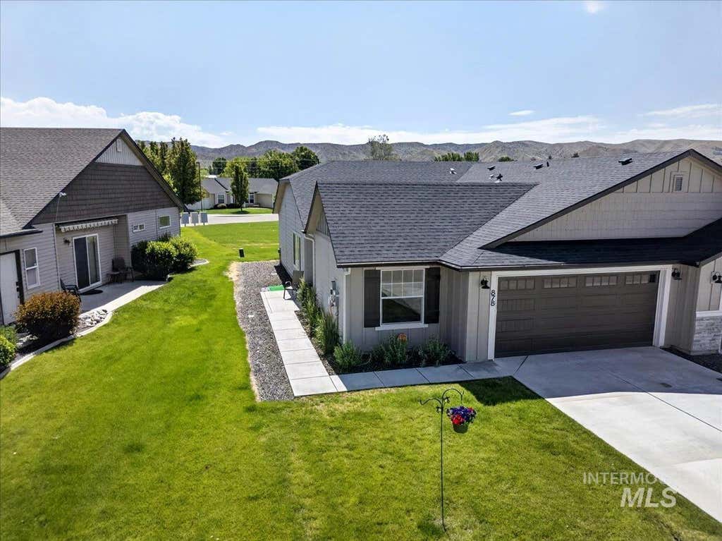 Photo of 878 S Beaver Creek Way, Emmett, ID 83617 (MLS # 98988085)