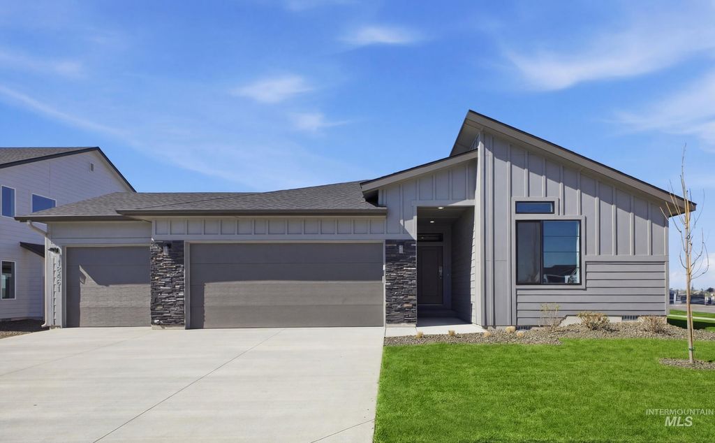 Photo of 8319 E Presley Ct, Nampa, ID 83687 (MLS # 98992050)